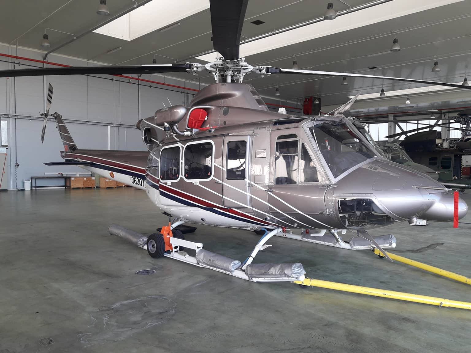 Bell 412