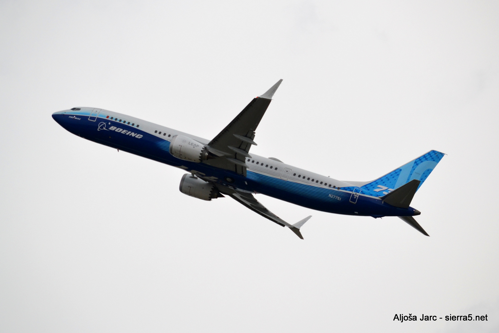 Boeing B737 MAX 10