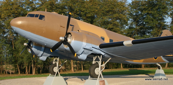 dc-3_dakota_otok_img_2297.jpg