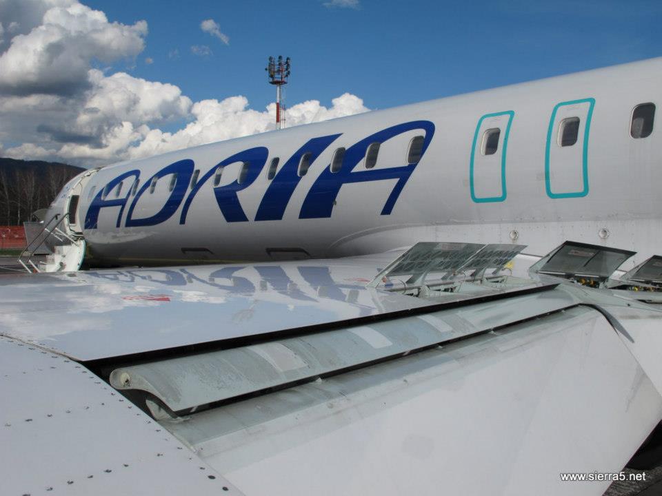 adr_crj900.jpg