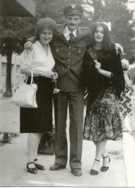 miklavz_skofic_maurer_mama_in_sestra.jpg