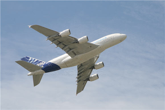 a380_pariz_2009_img_3658.jpg