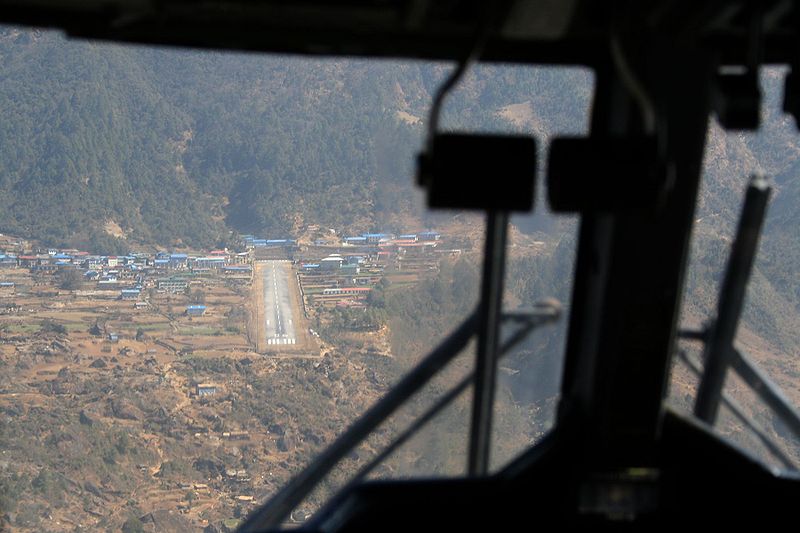 Lukla pristanek lukla_pristanek.jpg