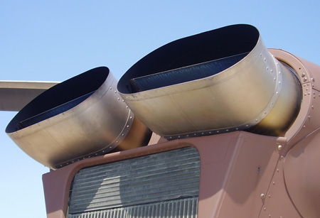 izpusni del motorja helikopterja Bell 412 izpusni_del_helikopterja_bell_412.jpg