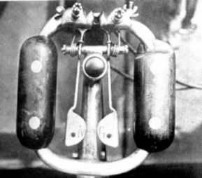 fokker Dr1 gumba za streljanje fokker_dr1_gumba_za_streljanje.jpg