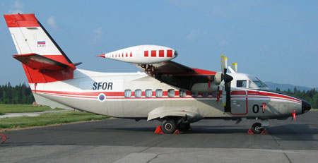 turbolet_l-410_slovenske_vojske.jpg