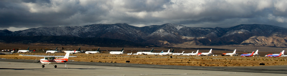 mojave_air__spaceport_v_kaliforniji.jpg
