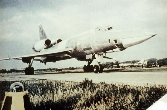 tupoljev_tu-22_blinder_virfasorg.jpg