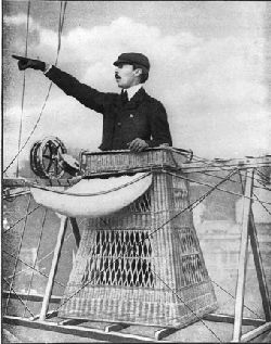 Alberto Santos Dumont v košari balona alberto_santos_dumont_v_kosari_balona.jpg
