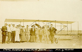 glenn_curtiss_ob_letalu.jpg
